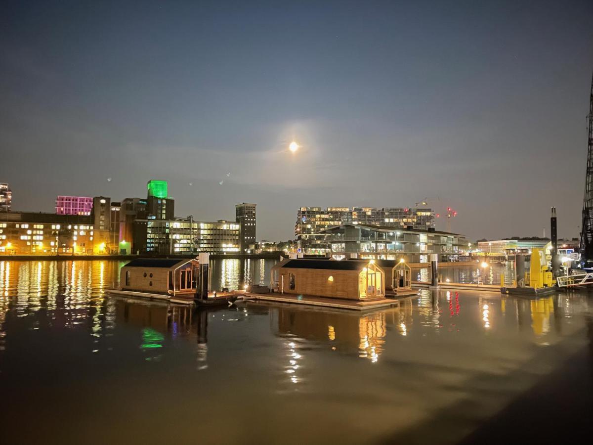 Vila Wikkelboat Nr1 At Floating Rotterdam Rijnhaven Exteriér fotografie